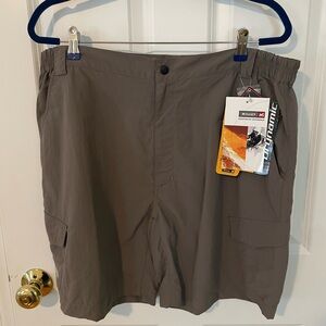 Men's light brown light weight Cargo Shorts XXL